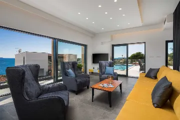 Okrug Gornji Villa for 10 with Infinity Pool