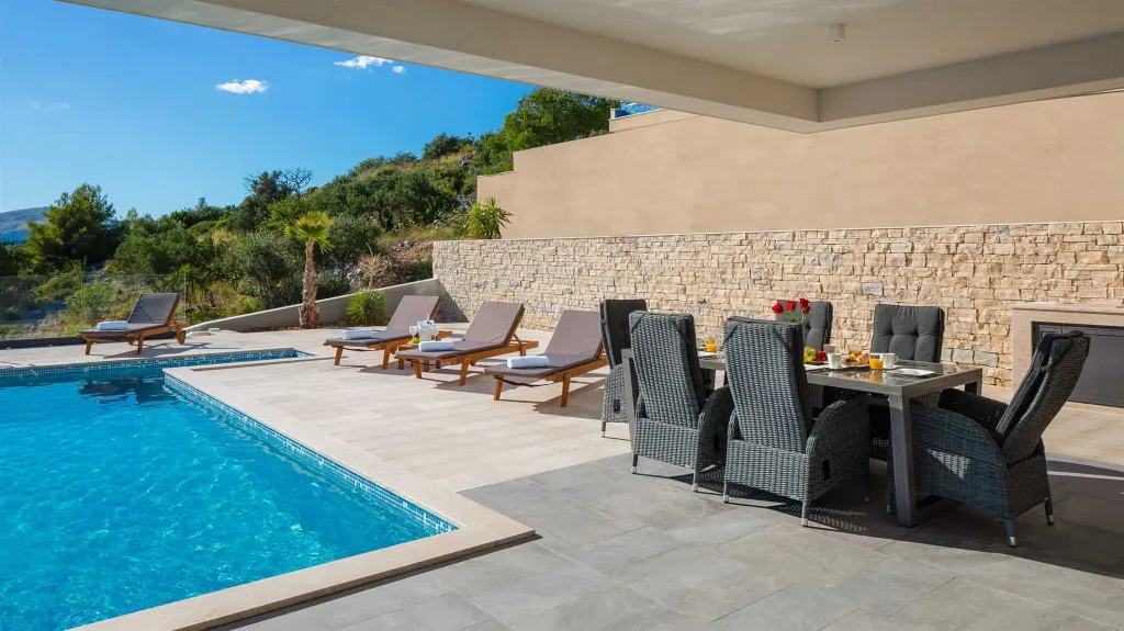 Okrug Gornji Villa for 10 with Infinity Pool