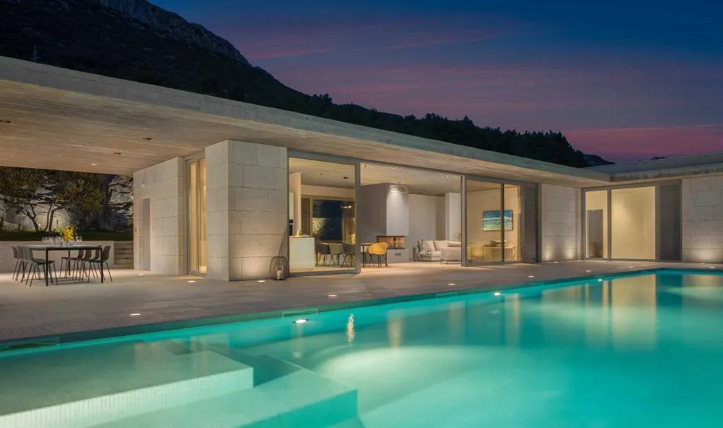 Split Villa for up to 12 Guests with Heated Pool