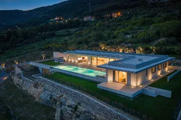 Split Villa for up to 12 Guests with Heated Pool
