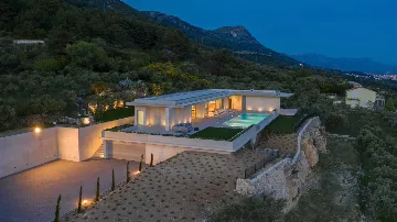 Split Villa for up to 12 Guests with Heated Pool