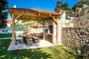 Korčula Villa with Pool for 8+2 Guests