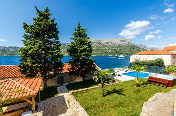 Korčula Villa with Pool for 8+2 Guests