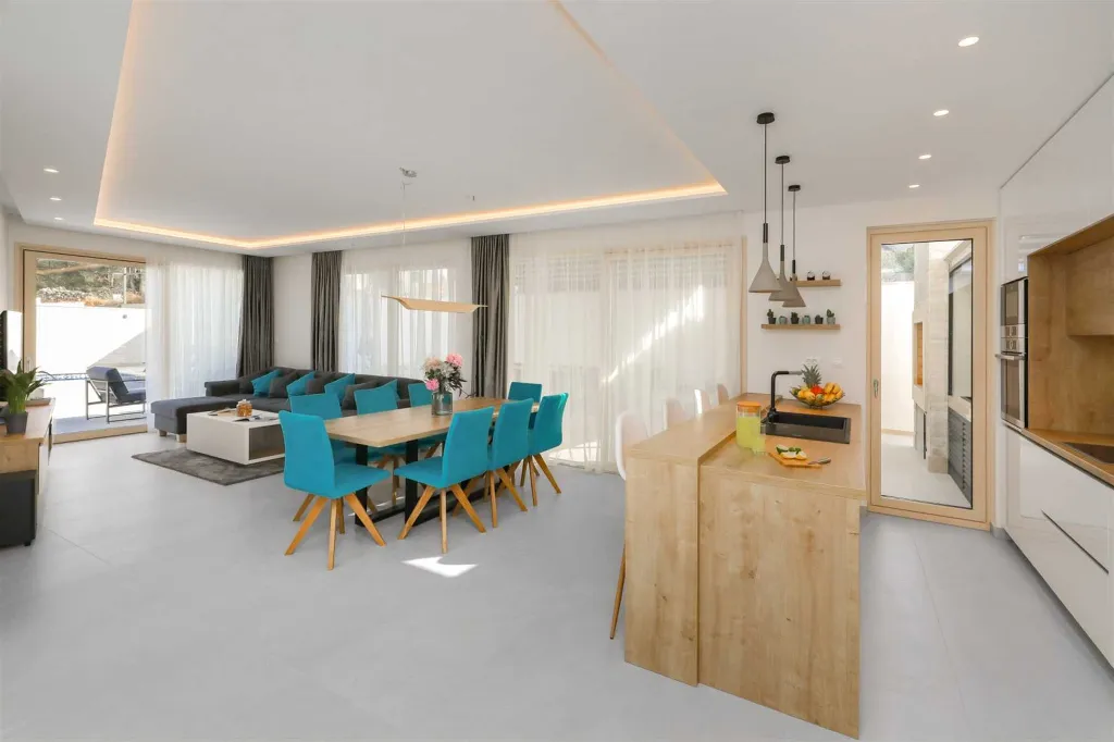 Supetar Villa with Heated Pool and Sauna (8+3)