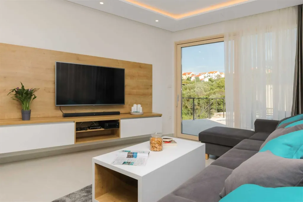 Supetar Villa with Heated Pool and Sauna (8+3)
