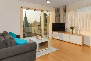 Supetar Villa with Heated Pool and Sauna (8+3)