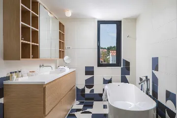 Sutivan Villa Complex with Heated Pools