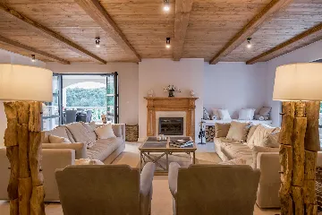 Heated Infinity Pool Villa for 10 in Korčula