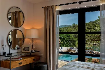 Heated Infinity Pool Villa for 10 in Korčula