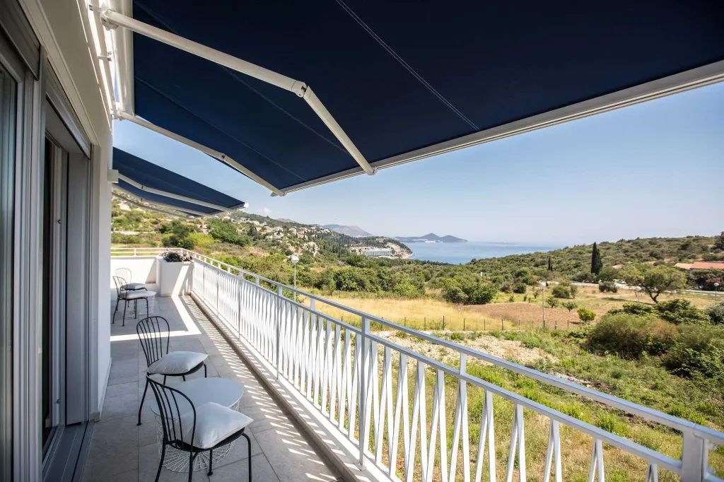 Air-Conditioned 4-Bedroom Villa in Orasac (8 Guests)