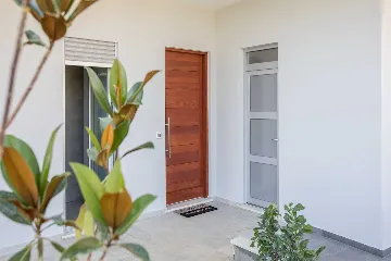 Air-Conditioned 4-Bedroom Villa in Orasac (8 Guests)