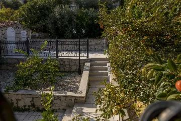 Sumartin Villa with Solar Heated Pool for 14 Guests