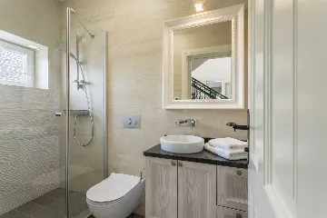 Sumartin Villa with Solar Heated Pool for 14 Guests