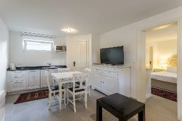 Sumartin Villa with Solar Heated Pool for 14 Guests