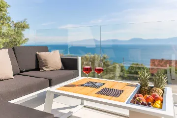 Villa with Heated Pool in Podaci (up to 8 guests)