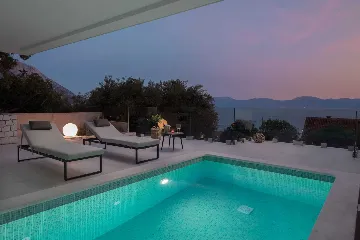 Villa with Heated Pool in Podaci (up to 8 guests)