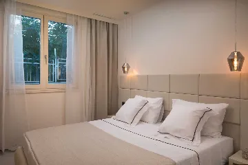 Villa with Heated Pool in Podaci (up to 8 guests)