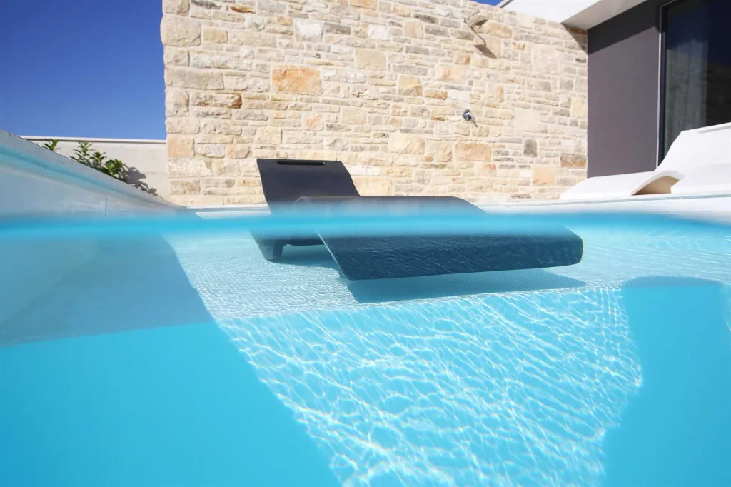 Villa with Outdoor Pool in Kraj for 6 Guests
