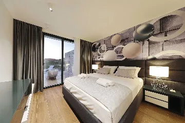 Villa with Outdoor Pool in Kraj for 6 Guests