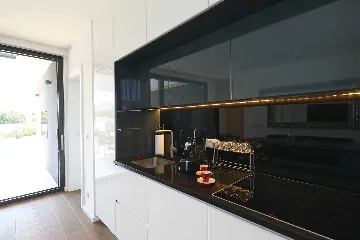 3-Bedroom Villa in Kraj, Croatia (Sleeps 6)