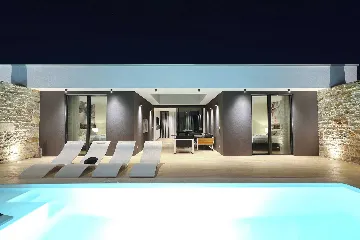 3-Bedroom Villa in Kraj, Croatia (Sleeps 6)