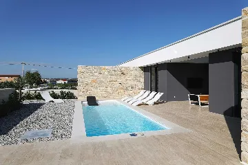 3-Bedroom Villa in Kraj, Croatia (Sleeps 6)