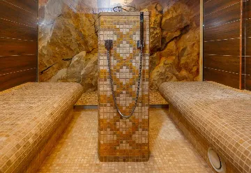 Ciovo Villa with Heated Pool and Sea Access