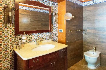 Ciovo Villa with Heated Pool and Sea Access