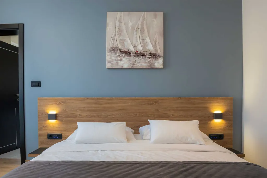5-Bedroom Villa in Vinišće for 10 Guests