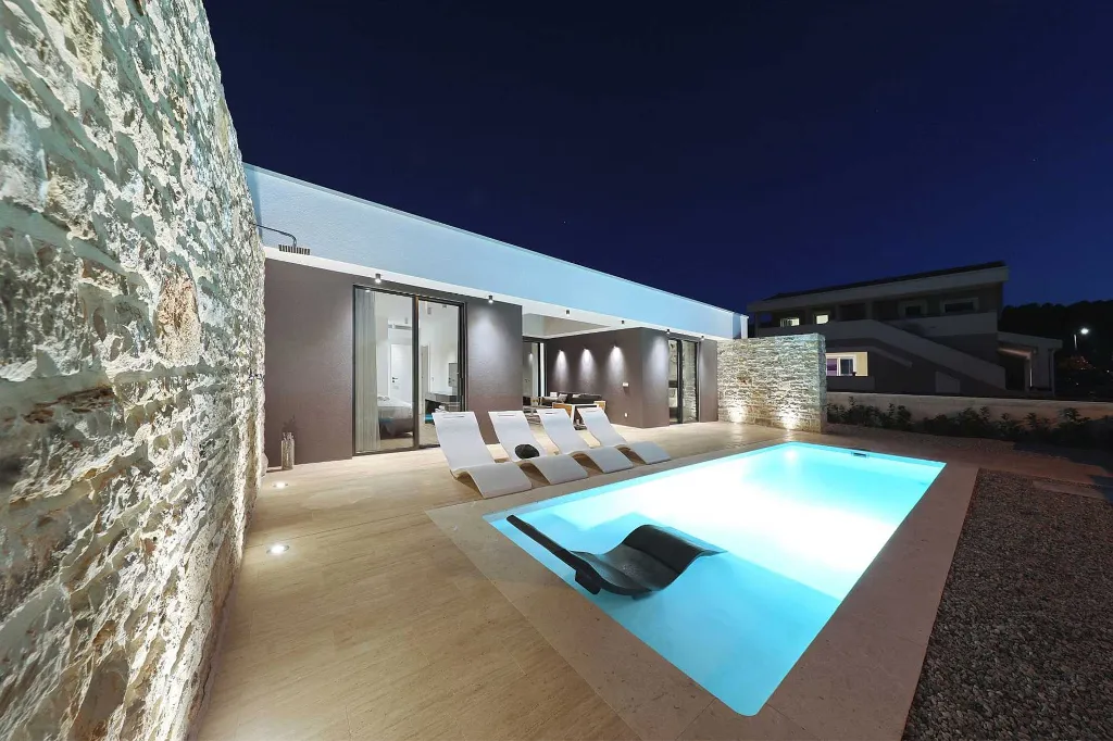 Villa in Kraj for 6 Guests with Outdoor Pool