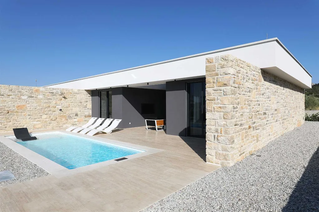 Villa in Kraj for 6 Guests with Outdoor Pool