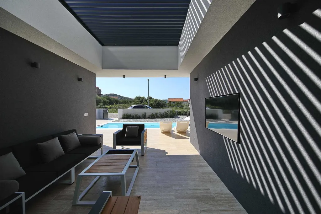 Villa in Kraj for 6 Guests with Outdoor Pool