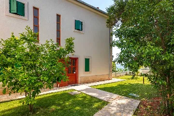 4-Bedroom Villa in Hvar for Up to 8 Guests