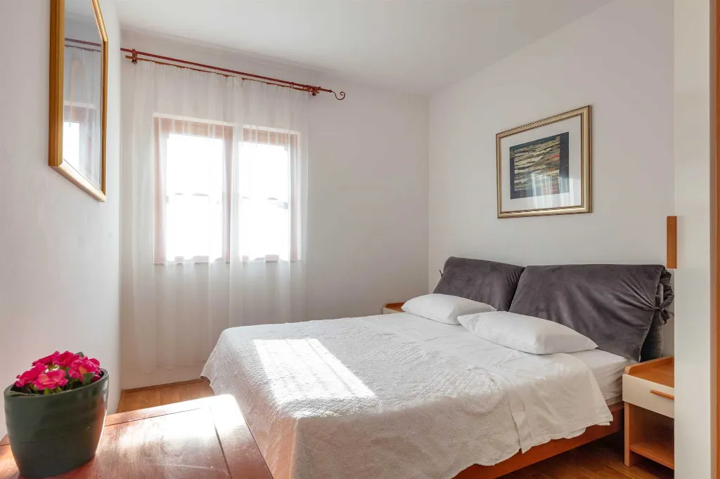 4-Bedroom Villa in Hvar for Up to 8 Guests