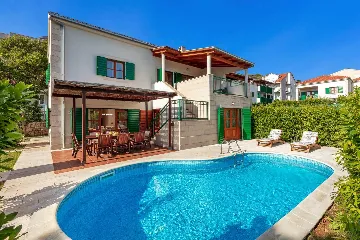 4-Bedroom Villa in Hvar for Up to 8 Guests