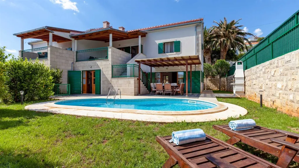 4-Bedroom Villa with Private Pool in Hvar