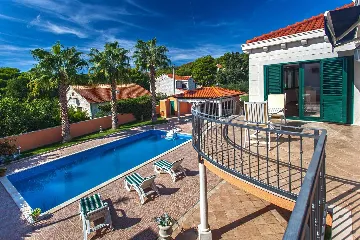 Villa with Private Pool in Sumartin for 8 Guests