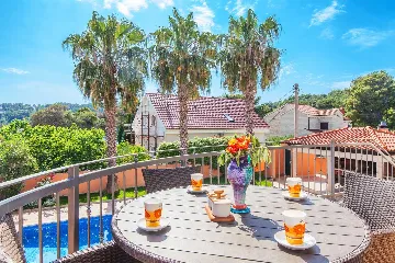 Villa with Private Pool in Sumartin for 8 Guests