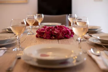 Air-Conditioned Villa with Pool in Sumartin