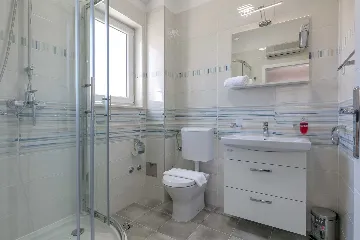 Villa with Private Pool in Makarac (Brac Island)