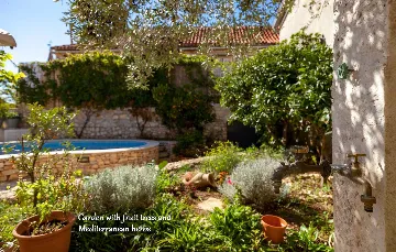 Stone Villa in Milna for up to 9 Guests