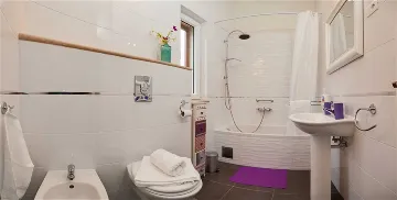 3-Bedroom Villa for 6 Guests in Milna, Croatia