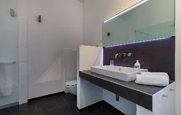 Selca Villa for 8 Guests with Pool