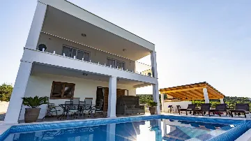 3-Bedroom Villa in Rogoznica, Croatia