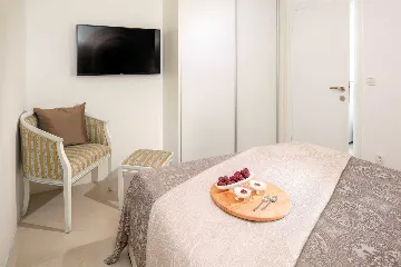 3-Bedroom Villa in Bol with Outdoor Pool