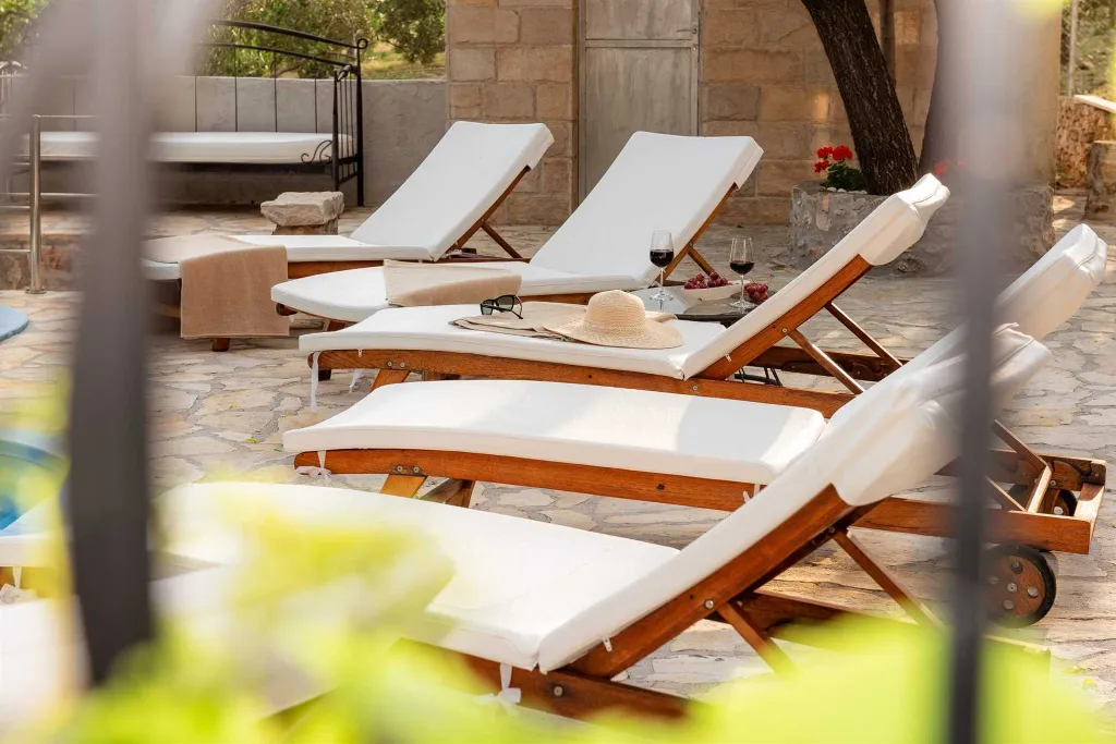 3-Bedroom Villa in Bol with Outdoor Pool