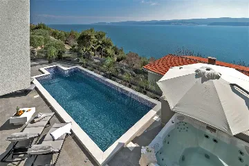 4-Bedroom Villa in Stanići - Tice (Up to 10)