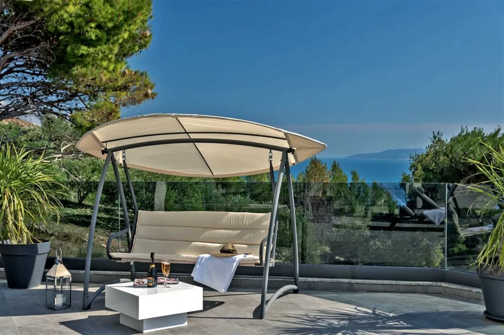 4-Bedroom Villa in Stanići - Tice (Up to 10)
