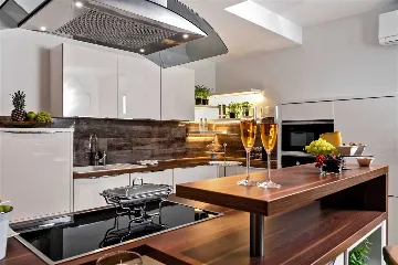 4-Bedroom Villa in Stanići - Tice (Up to 10)