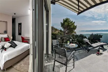 4-Bedroom Villa in Stanići - Tice (Up to 10)